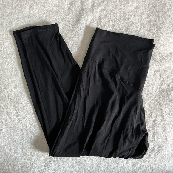 Offline by Aerie Real Me 7/8 High Rise Leggings Black Athletic Wear - Picture 1 of 4